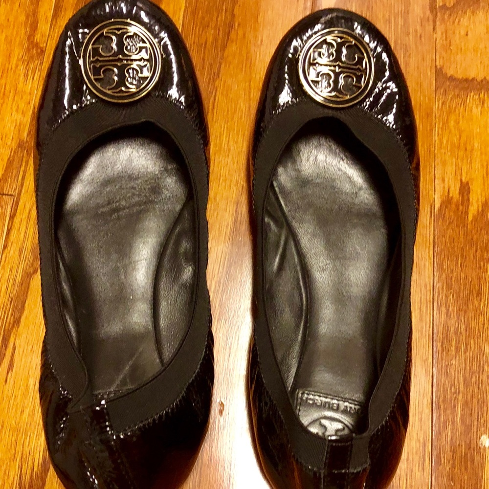 Tory Burch Size 9 black flats
